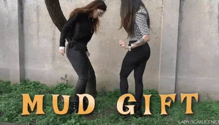 LADY SCARLET - MUD GIFT hd