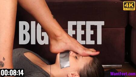 Stinky Big Feet Smelling - 4K MP4