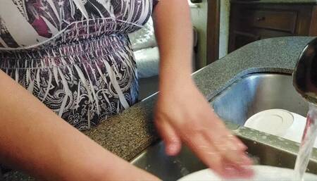 BBW Pee Desperation- Pissing in Sink Ruining Clean Dishes