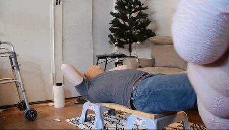 Juicy Joyce Crushes Matt to Smithereens on the Board (wmv)