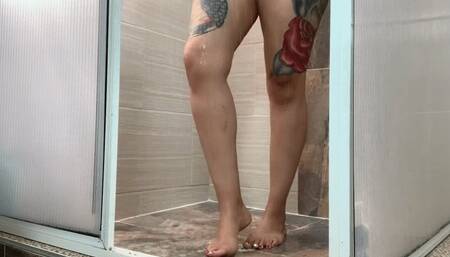 FOOT WORSHIP - Foot Shower, Shave & Red Nails
