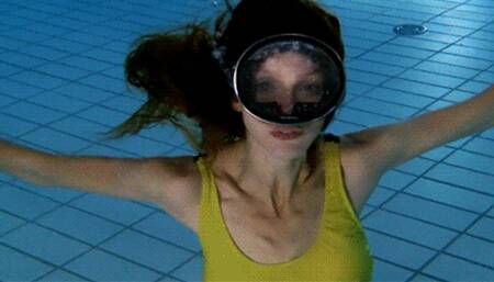 Casting Papaya UNCUT