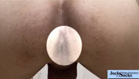 20JO03-S31 "SQUATS WITH A VIEW" from Get Naked and in Shape with Alesso-taken from the Alesso Ferrara Video Series (ALSSQT)