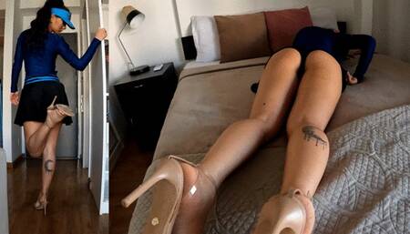 1512 Aline's short sexy ass in dress - FullHD