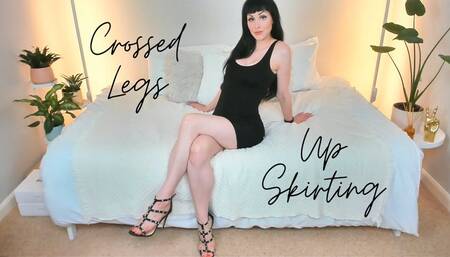 Crossed Leg Fetish & Upskirting, No Panties (MP4 1080)