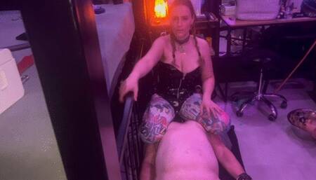 face sitting on this sluts and suck dildo training