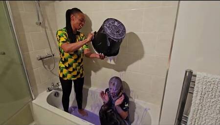 Lola's Revenge On April