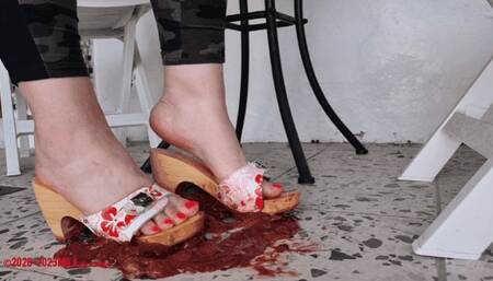 Mila in Scholl - Plums slush and hard pits