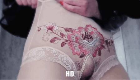 Worship my chubby ass in new crotchless pantyhose HD