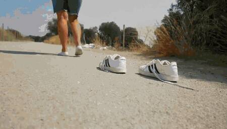 Clip request adidas shoes MP4(1920x1080)FHD