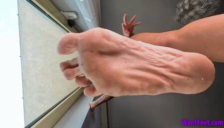 Melissa Stomping Your Face - 4K MP4