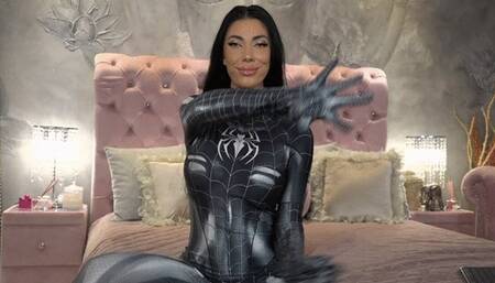 Spiderwoman giving sniffing instructions