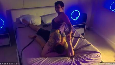 Glute Trap! [4K MP4]