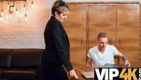 Happy guy finally achieved his ambition to fuck literature tutor