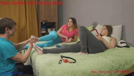 Amazing! BJ10 You fucking worm! Do you want to serve us?as a reward you will get spitting in the face, and kicks in the face![1080]