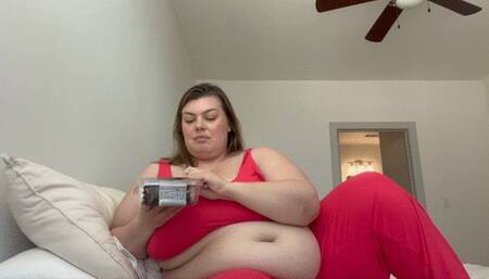 Chatty with chocolate cake!