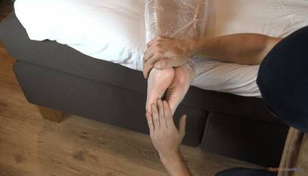 Salem - Mummified foot-tickling (FHD)