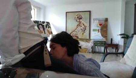 Fuck my assistant in the art gallery