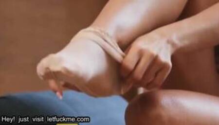 blowjob brunette babe layla sin get her pussy drilled -