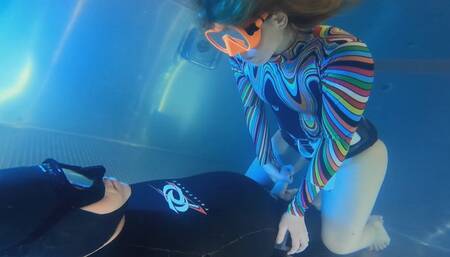 Freedivers_323 Slave Bondage Underwater