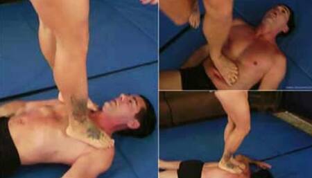 KICK AND SQUEEZE - CLIP 02