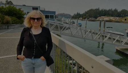 Flashing GILF Gone Wild