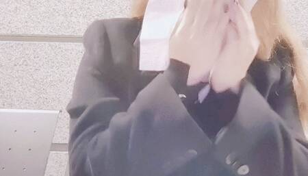 Blowing my nose, honking at the airport