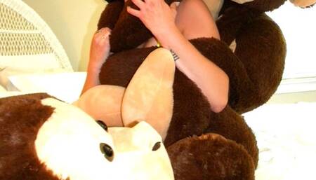 Trail of the Toymaster 20: Glutton for Punishment (starring Jade) (MP4)