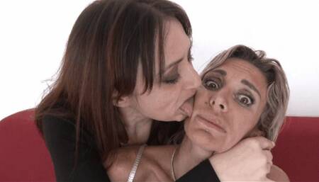 La possessione della strega lecca guance - The possession of the cheek-licking witch (2 PART)