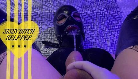 PISSING & PEGGING my SISSY slave