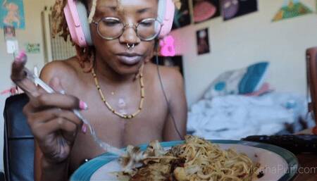 Pasta and Fish Mukbang