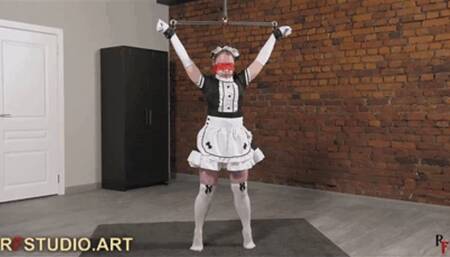 Arina in a maid costume - Spanking test for alertness (UHD 4K MP4)