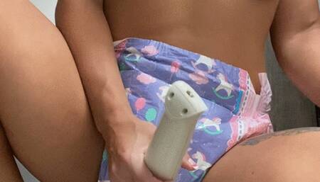 Collared diaper girl cums and wets herself