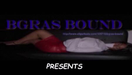 Debbie D & Macy Divine in "Bound By The Infinity Gauntlet" (Marvel Comics Fetish Parody - WMV)