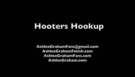 Hooters Hook-up SD