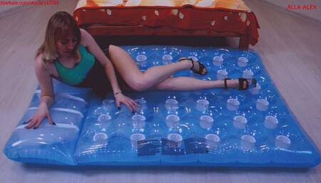 Alla quickly releases the air from the large air mattress!!!