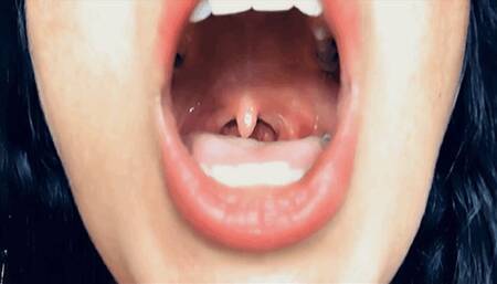 Waking A Hungry Giantess