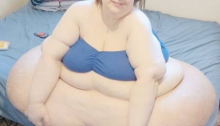 Seductive Belly Play