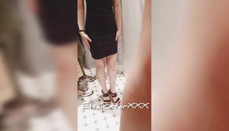 My Teases. I Undresses, in a Changing Room, Real in Mall. No Panties, Sexy Pussy. Elsarixterxxx