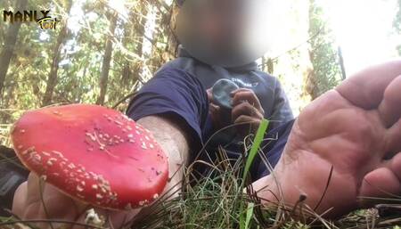 They Call Me Manlyfoot - Barefoot Naked Outdoors- Mushroom Picking in the Woods