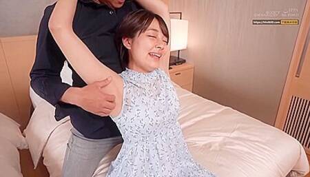 [mogi-003] Boyish Short Hair Maiden Akira Hatsune (tentative) 21 Years Old Av Debut Scene 7 P1
