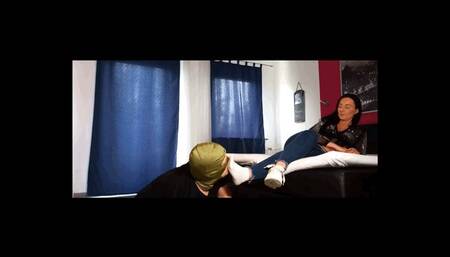 Sniff my sweaty socks