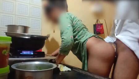 Wife Got Fucked in Kitchen While Cooking
