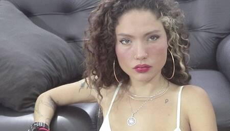 Smoking Wonderful Lips 120's (Model Fernanda Video 0030 (1920X1080)