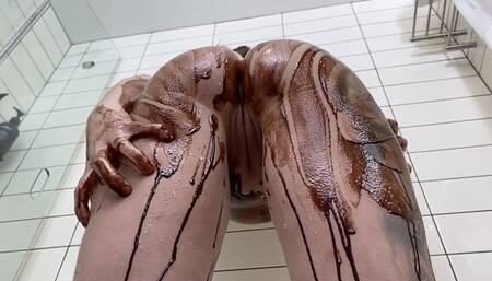 Hullaballoo - Kayla is smeared in sauce with booty shaking, finger licking sticky mess - 4K