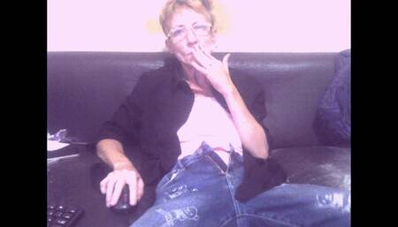 sexygeny in blue jeans for 20