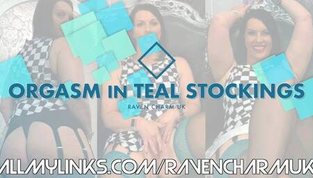 [060] Orgasm in Teal Stockings