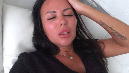 You smell bad breath when I yawn III