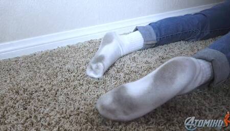 HOSTESS MONSTER BACKFIRES - WMV