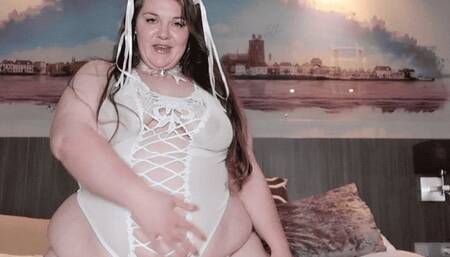 FAT Pussy: Mutual Masturbation (MKV)